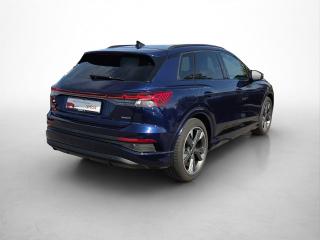 Audi Q4 e-tron S line – image 2 of 21