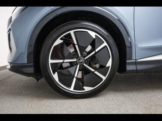 Audi Q4 Sportback e-tron S line – image 7 of 25