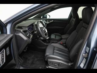 Audi Q4 Sportback e-tron S line – image 8 of 25