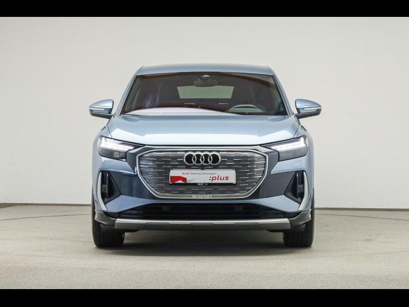 Audi Q4 Sportback e-tron S line – image 4 of 25