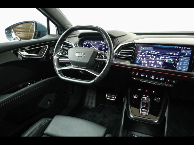 Audi Q4 Sportback e-tron S line – image 12 of 25