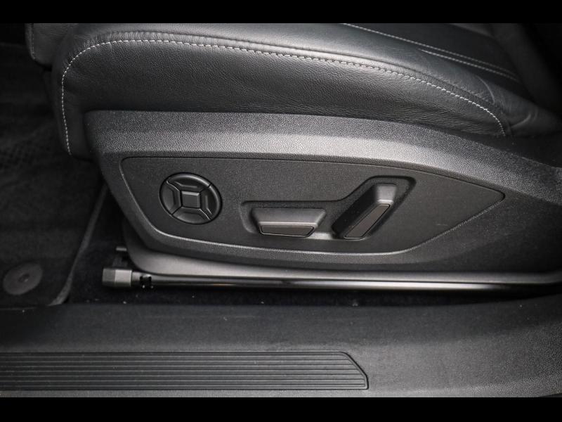 Audi Q4 Sportback e-tron S line – image 19 of 25