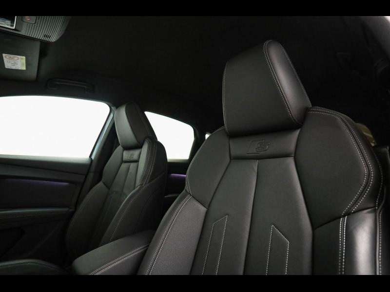 Audi Q4 Sportback e-tron S line – image 23 of 25