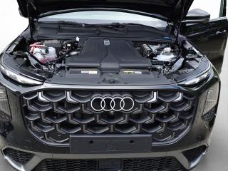 Audi Q7 S line – image 18 of 20