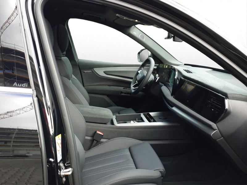 Audi Q7 S line – image 4 of 20
