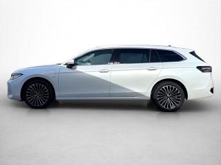 Volkswagen Passat Variant Elegance – image 3 of 25