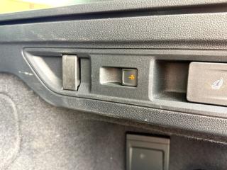 Volkswagen Passat Variant Elegance – image 21 of 25