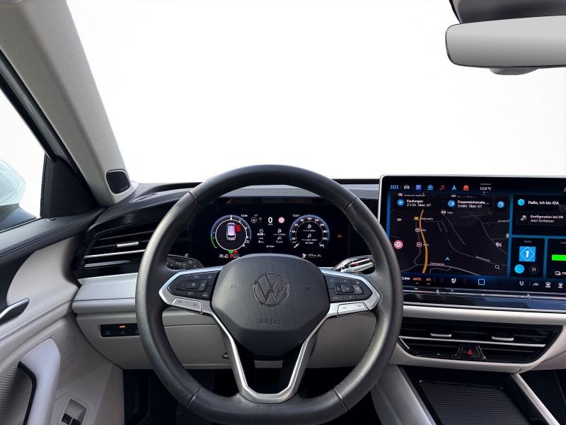 Volkswagen Passat Variant Elegance – image 8 of 25