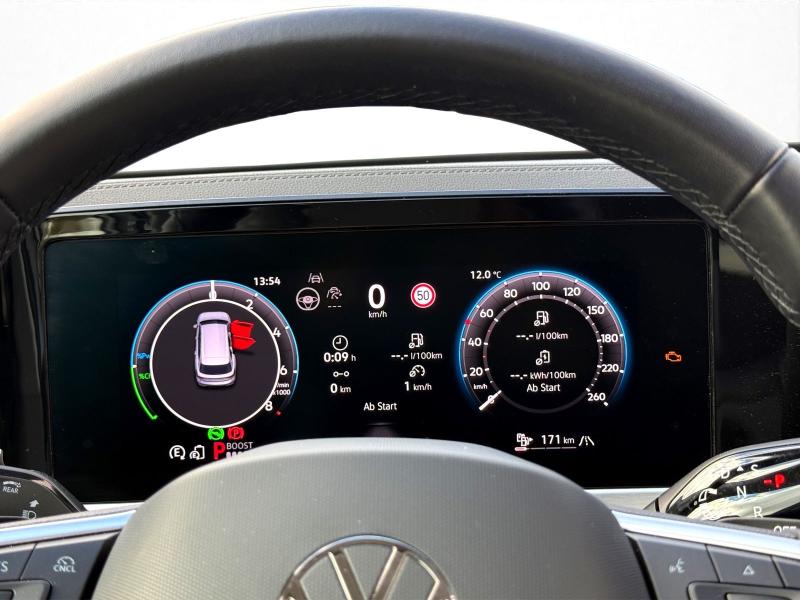 Volkswagen Passat Variant Elegance – image 9 of 25