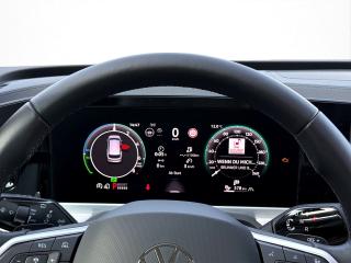 Volkswagen Passat Variant Elegance – image 9 of 25