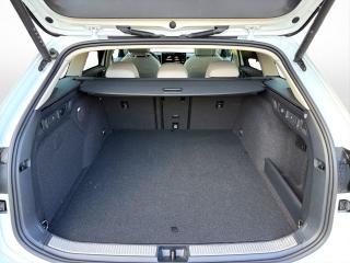 Volkswagen Passat Variant Elegance – image 11 of 25