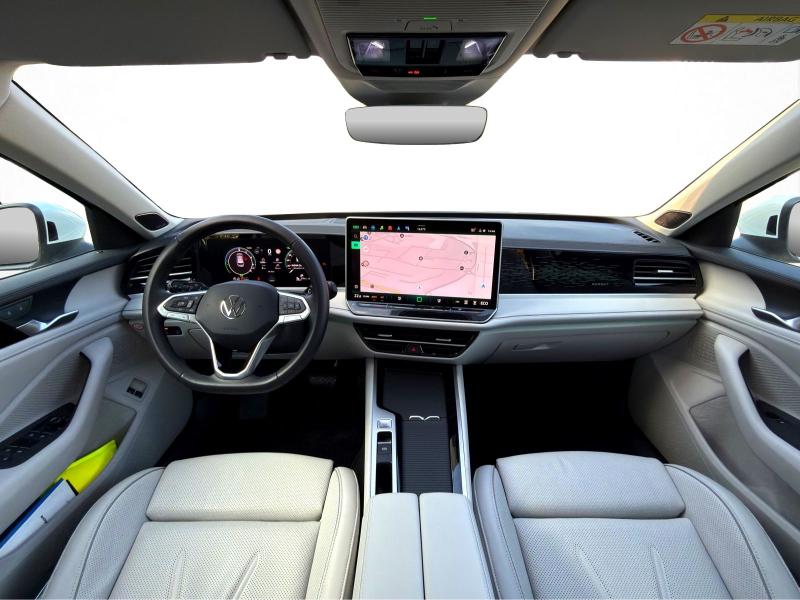Volkswagen Passat Variant Elegance – image 5 of 25