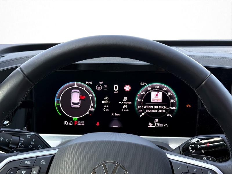 Volkswagen Passat Variant Elegance – image 9 of 25