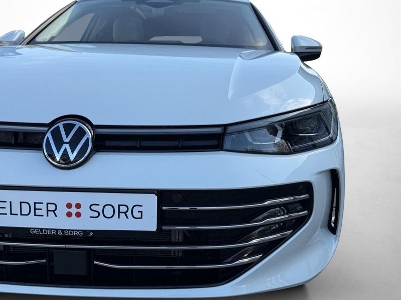 Volkswagen Passat Variant Elegance – image 12 of 25