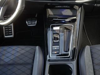 Volkswagen Golf Variant R – image 7 of 24