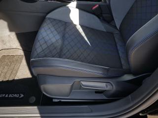 Volkswagen Golf Variant R – image 22 of 24