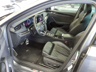 Škoda Octavia RS – image 5 of 8