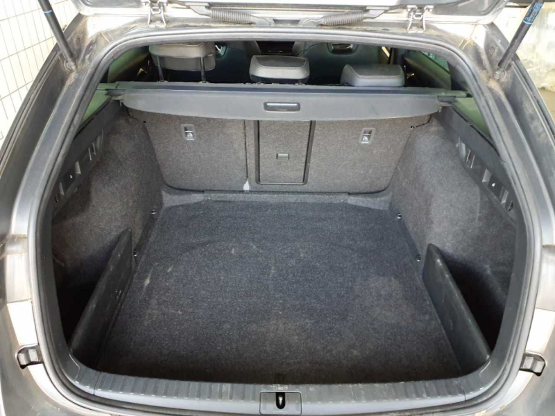 Škoda Octavia RS – image 8 of 8