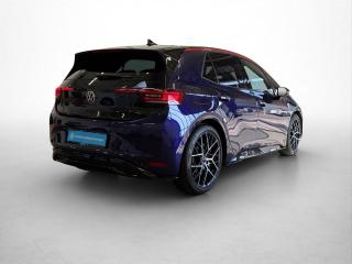 Volkswagen ID.3 GTX – image 2 of 17