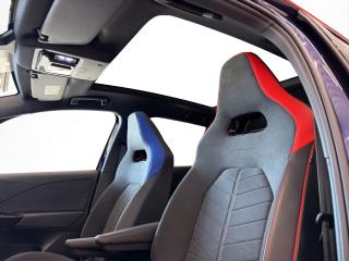 Volkswagen ID.3 GTX – image 10 of 17