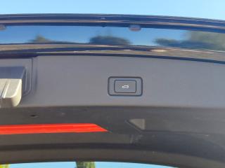 Audi Q4 e-tron S line – image 20 of 25
