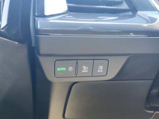 Audi Q4 e-tron S line – image 22 of 25