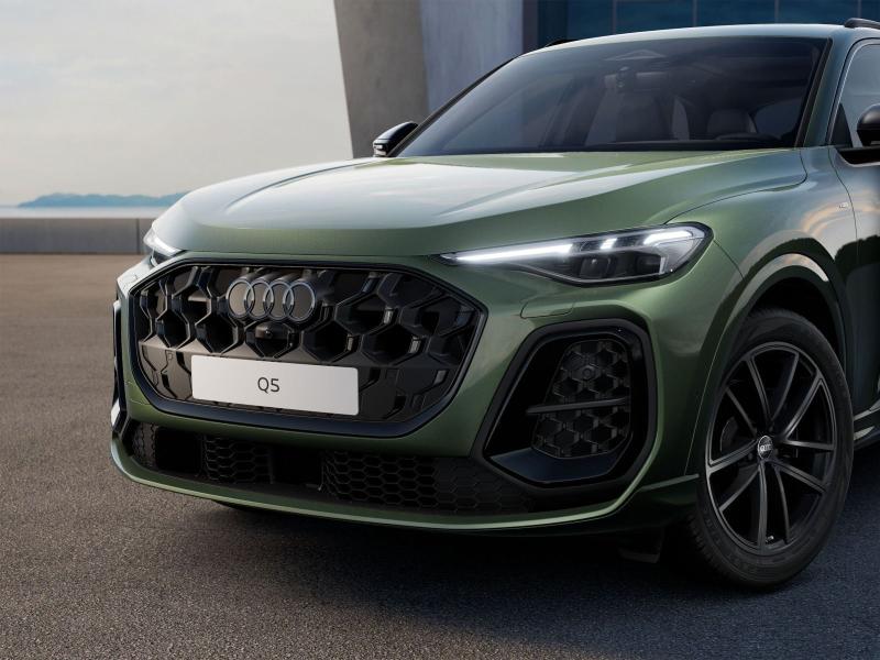 Audi Q5 S line – Bild 1 von 6