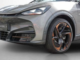 Cupra Tavascan VZ – image 13 of 24