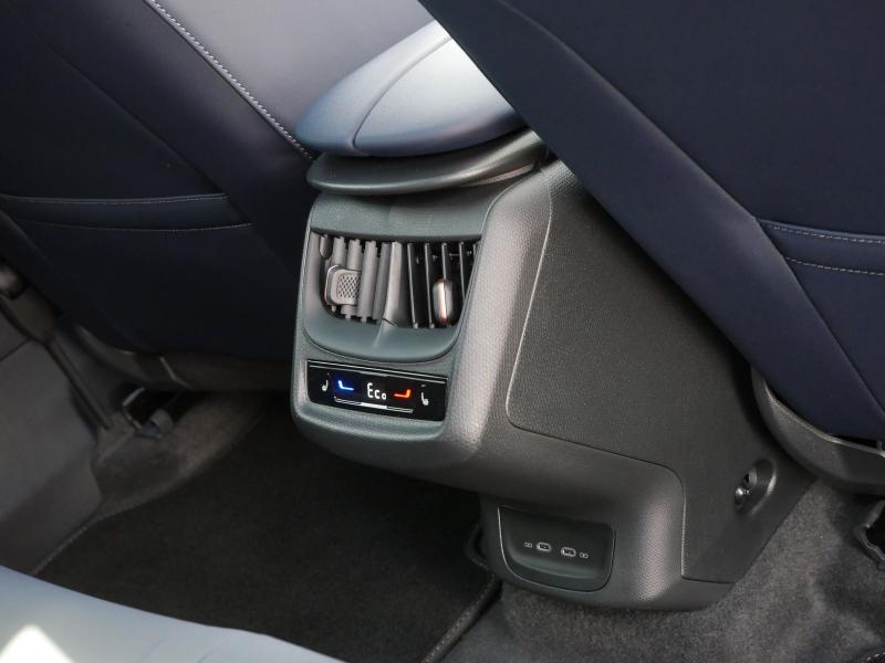Cupra Tavascan VZ – image 17 of 24
