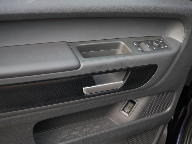 Volkswagen ID. Buzz GTX – image 21 of 24