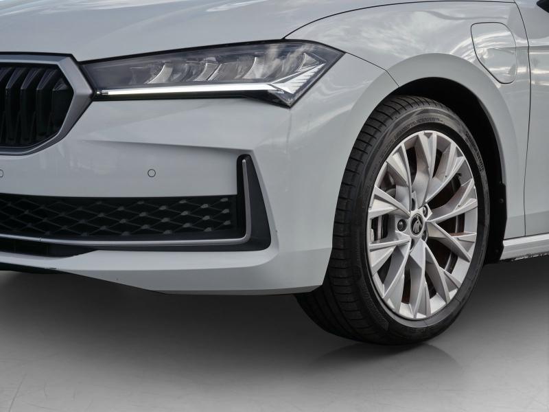 Škoda Superb Selection – image 13 of 24