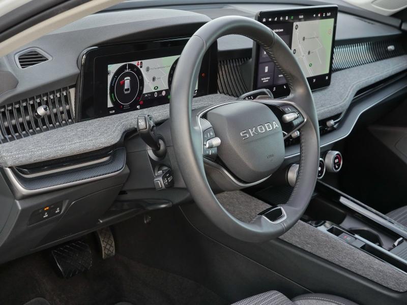 Škoda Superb Selection – image 19 of 24
