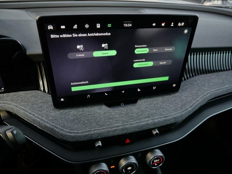 Škoda Superb Selection – image 20 of 24