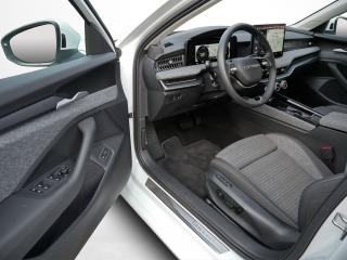 Škoda Superb Selection – image 14 of 24