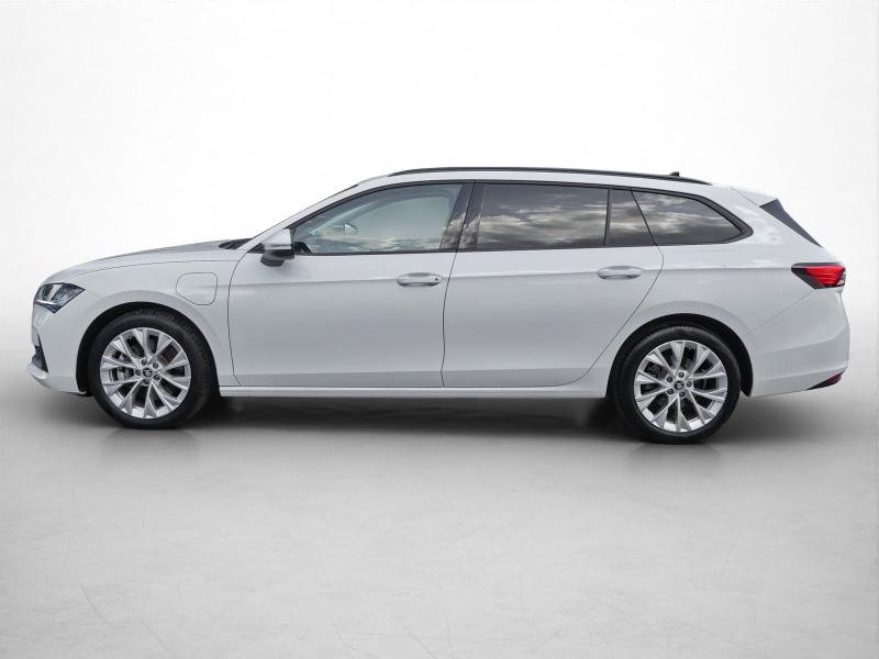 Škoda Superb Selection – image 3 of 24