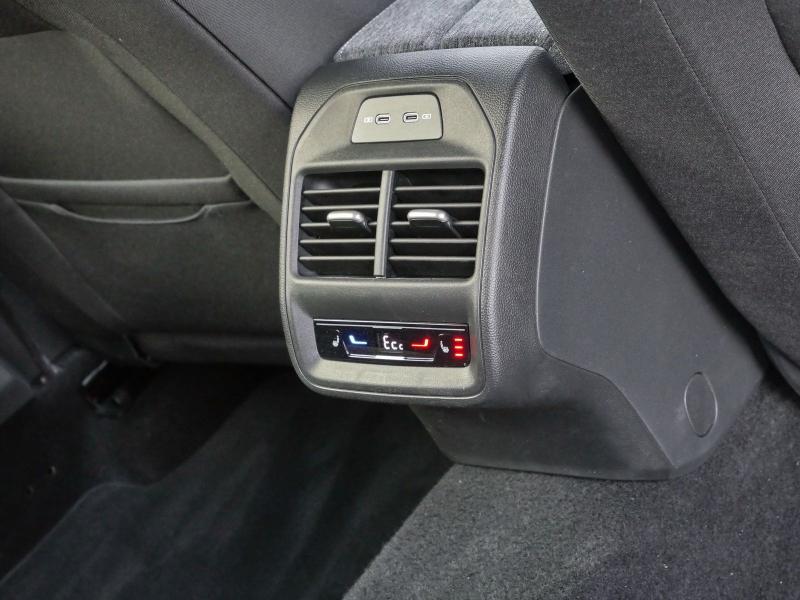 Škoda Superb Selection – image 17 of 24