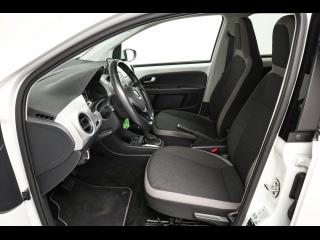 Volkswagen e-up! move up! – image 8 of 25