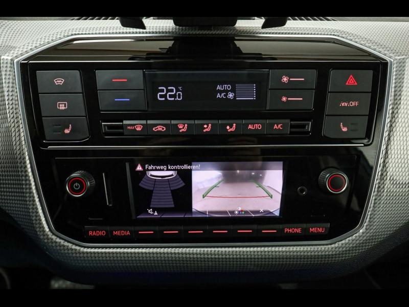 Volkswagen e-up! move up! – image 14 of 25