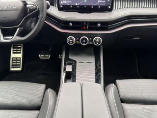 Škoda Superb Sportline – image 7 of 17