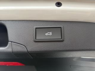 Škoda Superb Sportline – image 12 of 17