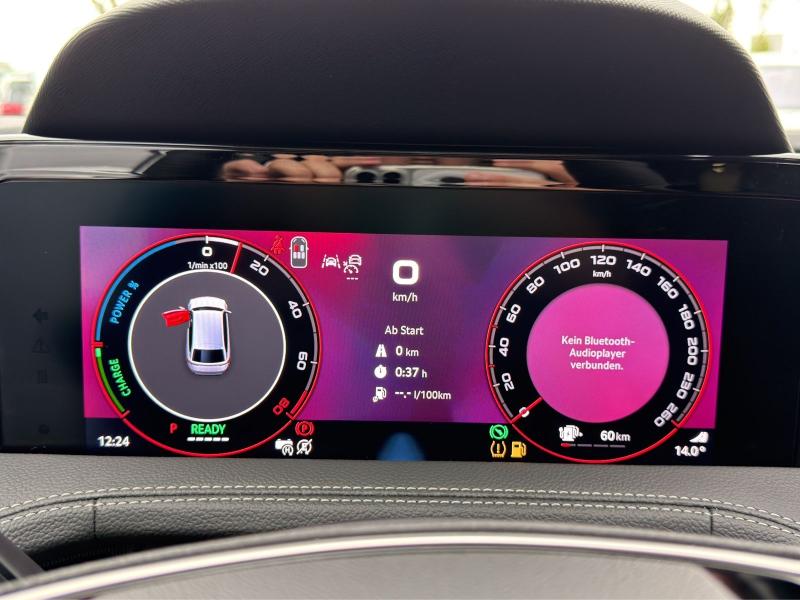 Škoda Superb Sportline – image 9 of 17