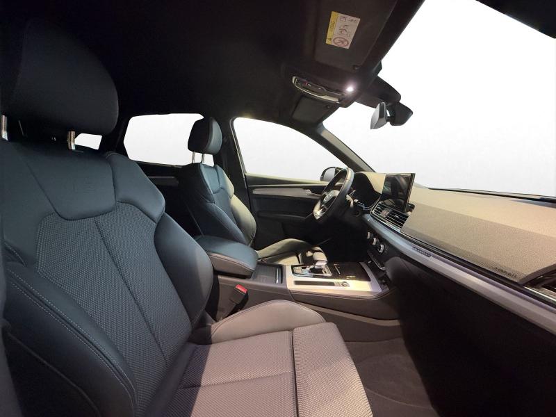 Audi Q5 Sportback S line – image 3 of 15