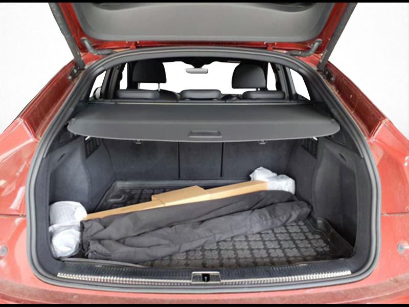 Audi Q5 Sportback S line – image 9 of 15