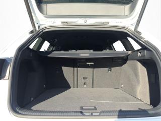 Volkswagen Golf Variant R-Line – image 10 of 23