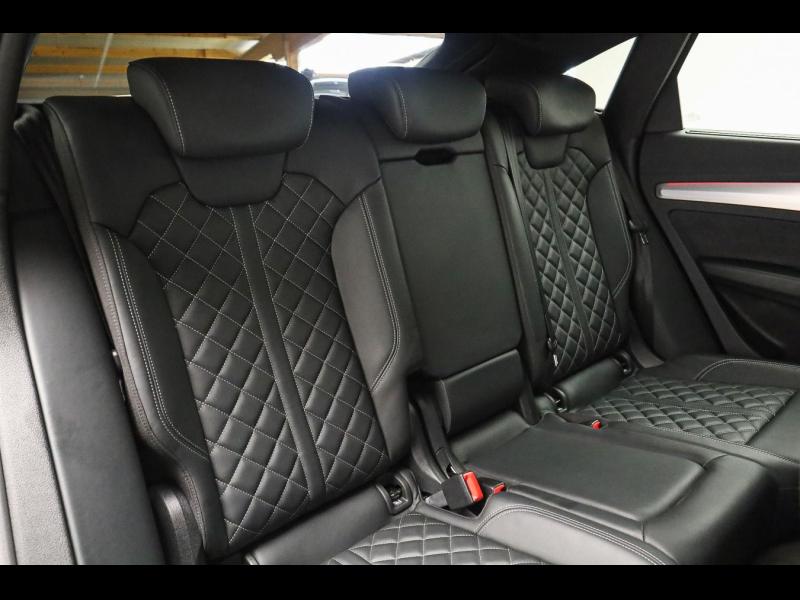 Audi Q5 Sportback S line – image 21 of 25