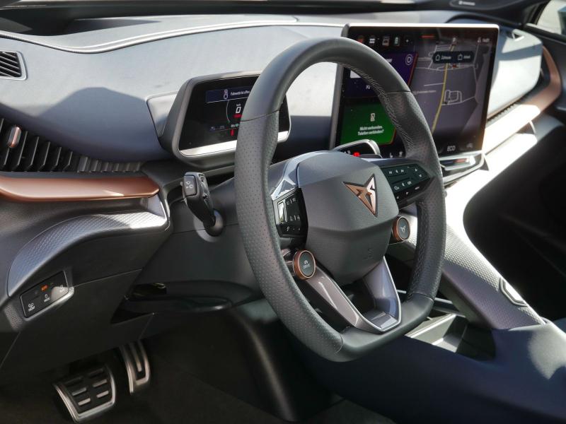 Cupra Tavascan VZ – image 19 of 24