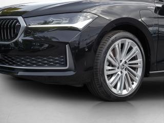 Škoda Superb L – image 13 of 24