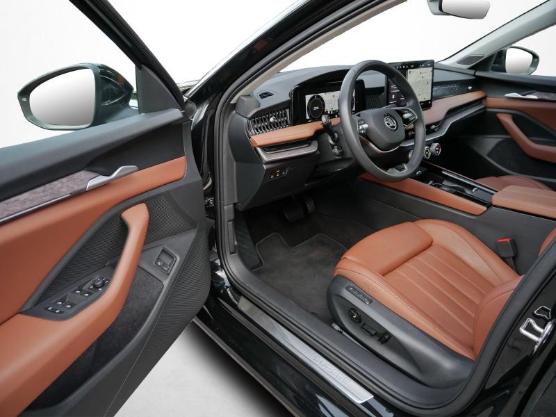 Škoda Superb L – image 14 of 24
