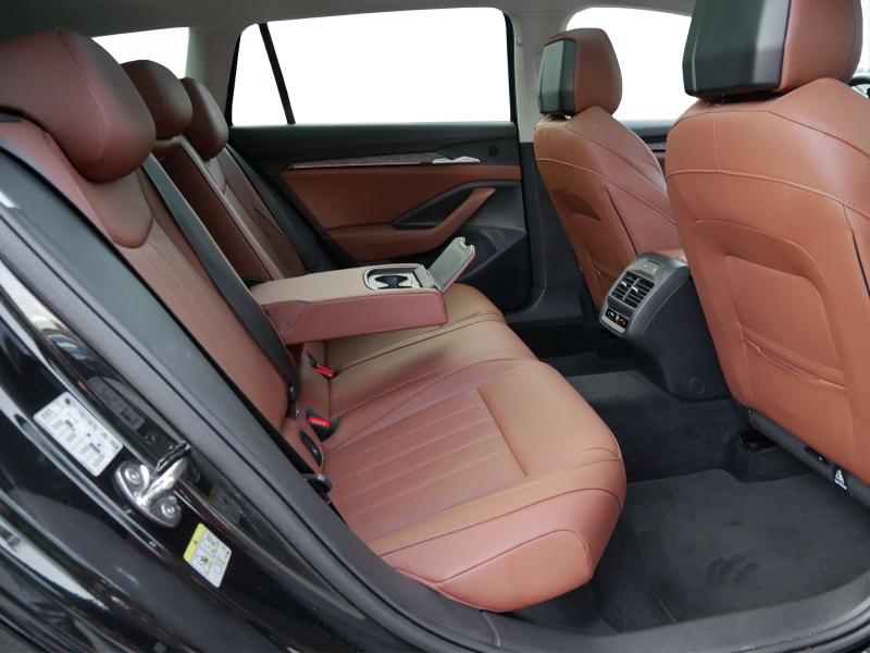 Škoda Superb L – image 16 of 24