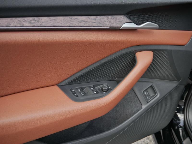 Škoda Superb L – image 21 of 24